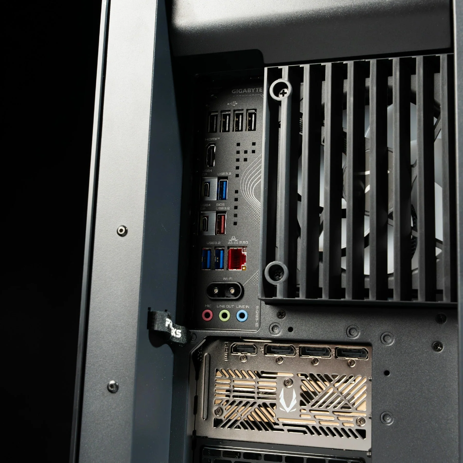 Aftershock Aether | RTX 5090 | Ryzen 9 9950X3D | Desktop Gaming PC - Image 5