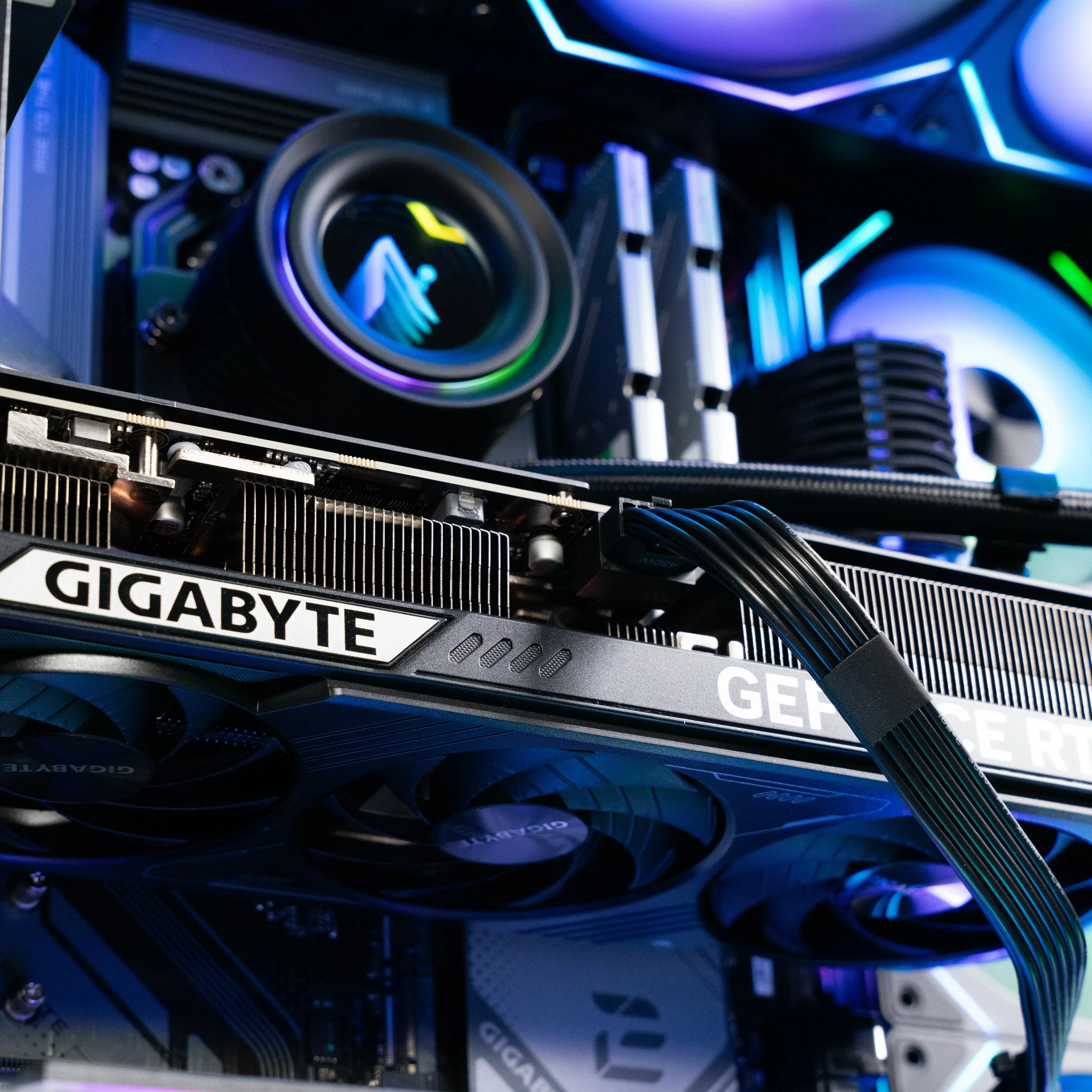 Aftershock Nimbus | RTX 5070 OC 12GB | Ryzen 5 7500F | Desktop Gaming PC - Image 2