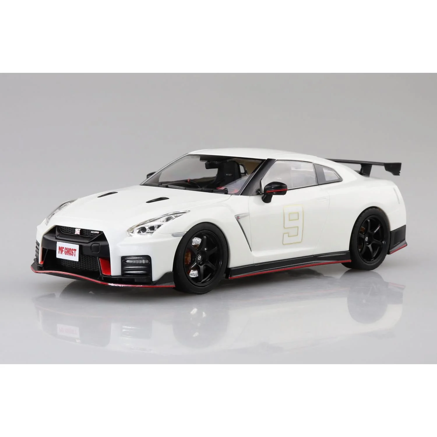 Aoshima 1/24 Aiba Shun R35 Nissan GT-R Nismo Comics Vol.1 Odawara Pikes Peak Ver. - Image 2
