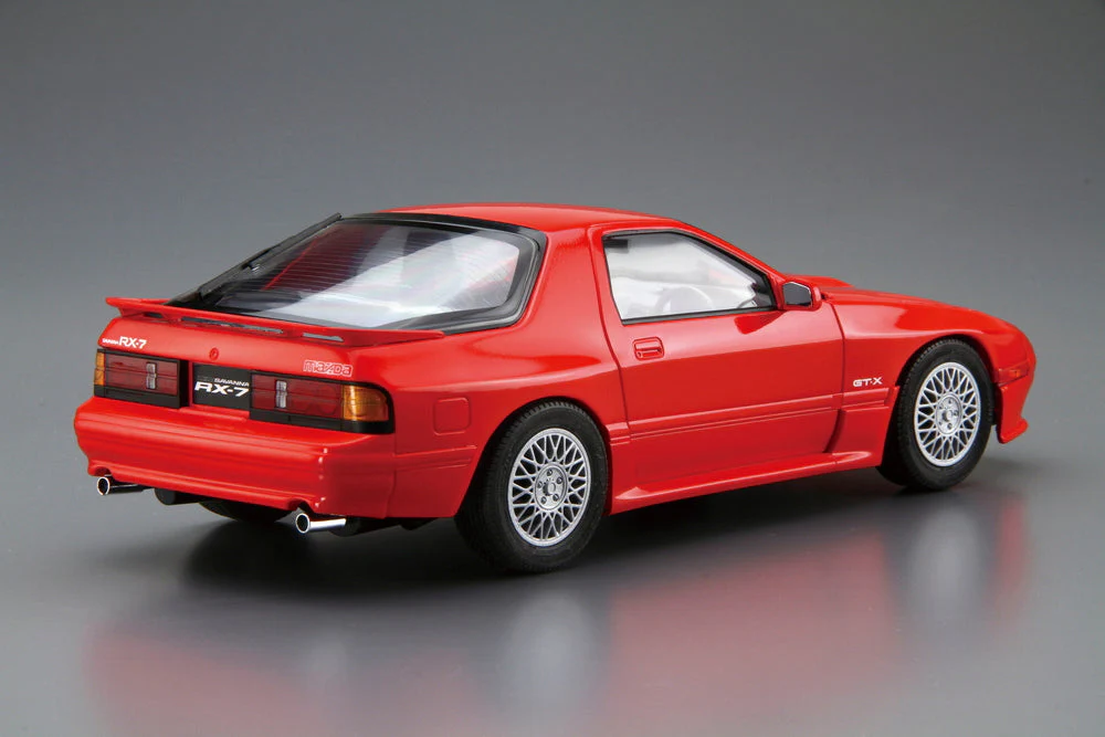 Aoshima 1/24 Mazda FC3S Savanna RX-7 '89 - Image 3