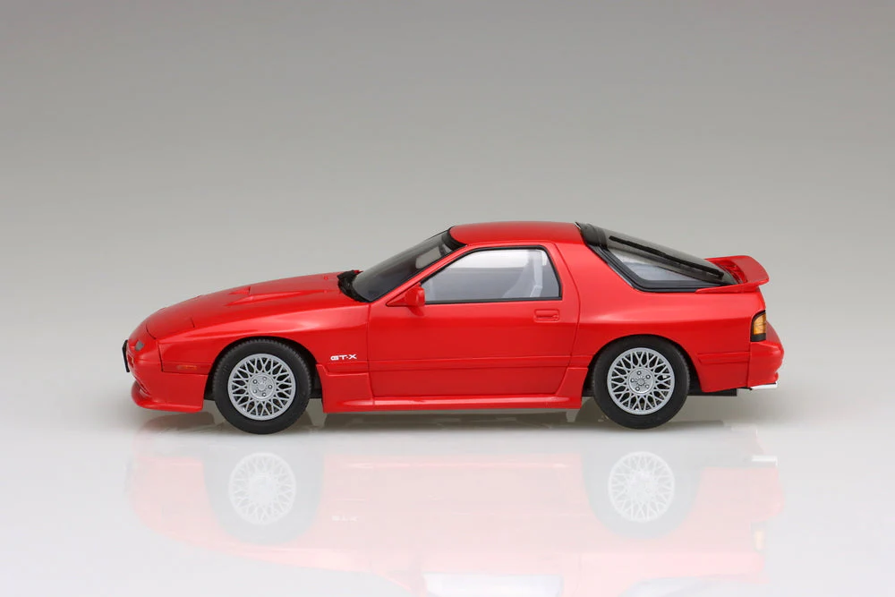 Aoshima 1/24 Mazda FC3S Savanna RX-7 '89 - Image 4