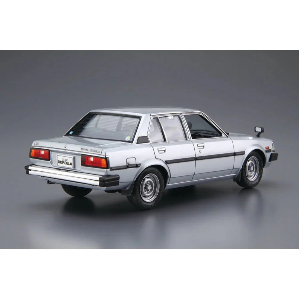 Aoshima 1/24 Toyota E71/70 Corolla Sedan Gt/dx '79 - Image 3