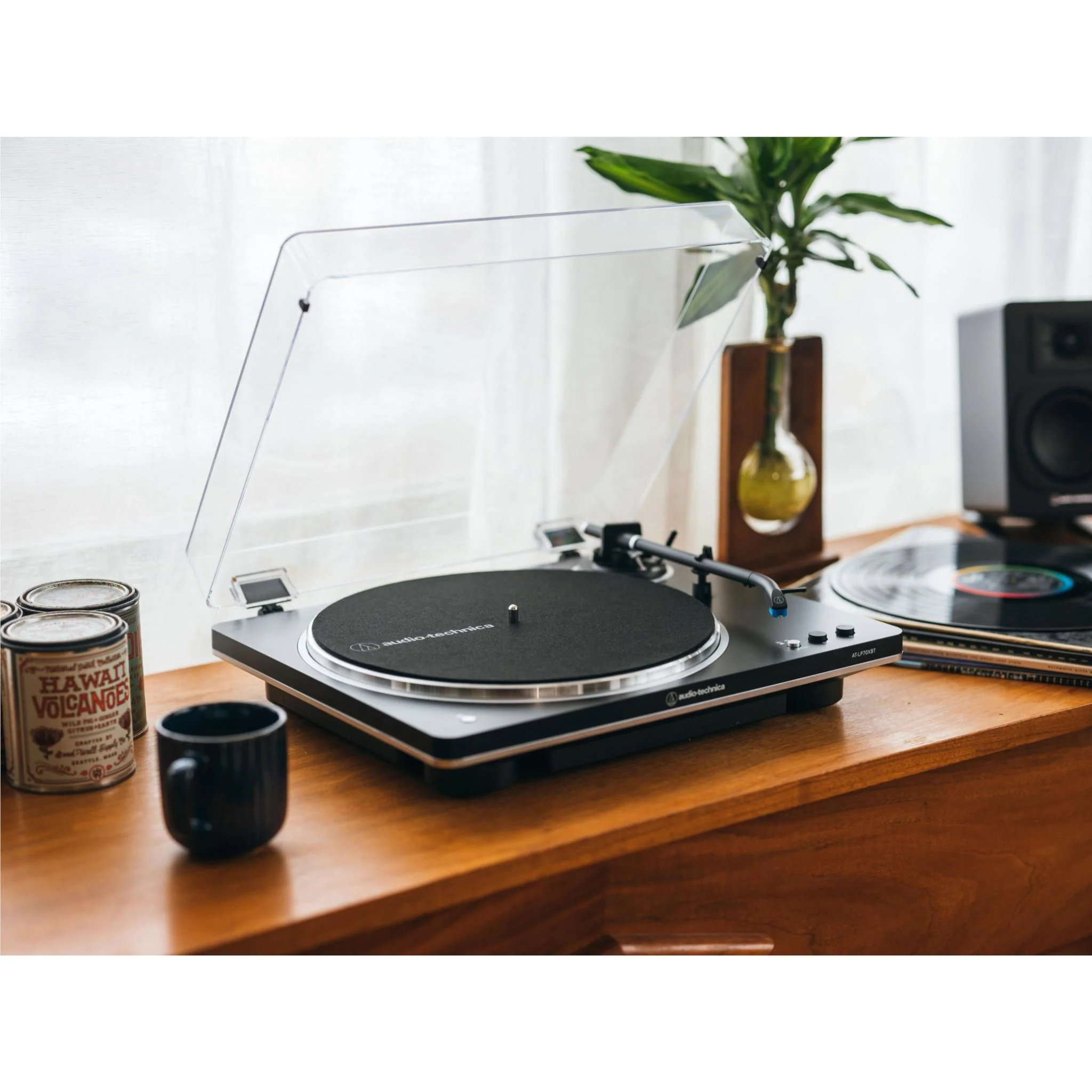 Audio-Technica LP70XBT Fully Automatic Bluetooth Turntable (Black/Silver) - Image 11