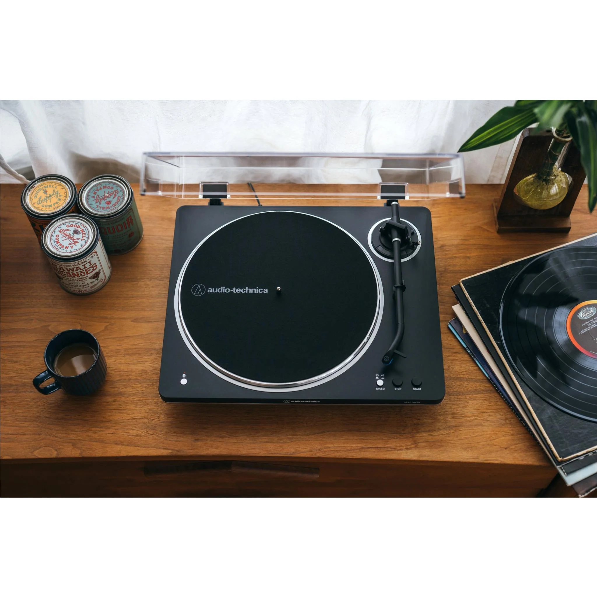 Audio-Technica LP70XBT Fully Automatic Bluetooth Turntable (Black/Silver) - Image 9