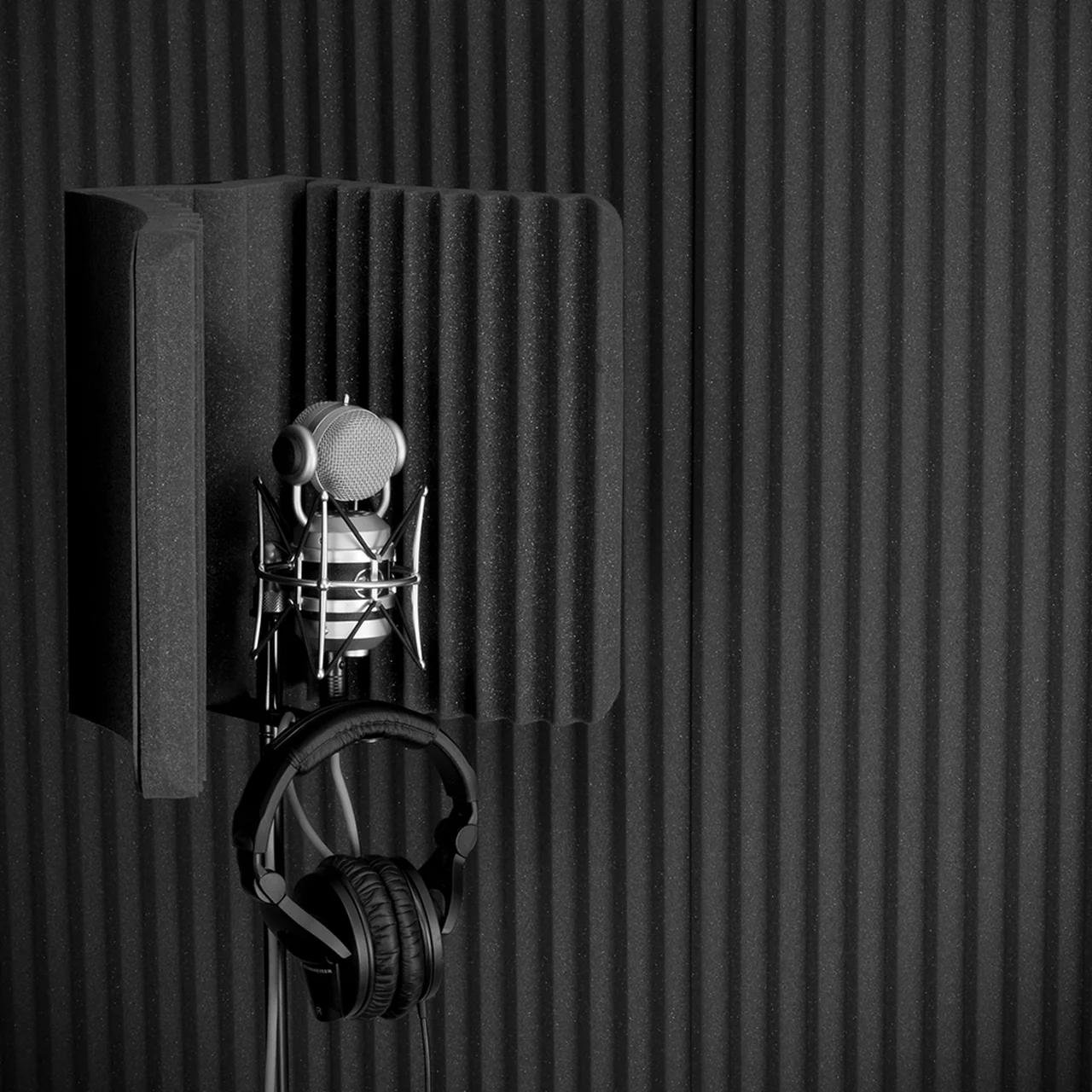 Auralex MudGuard Microphone Isolation Shield - Image 3