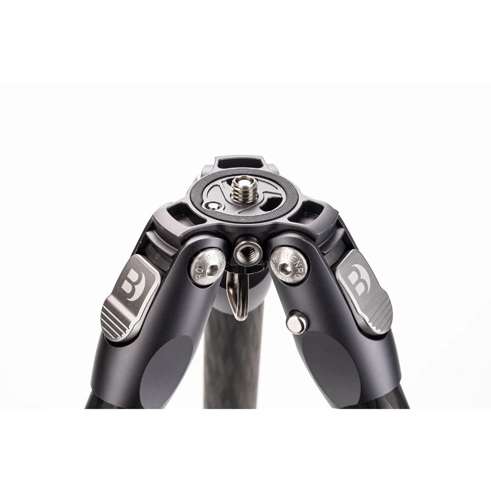 Benro Tortoise 24C Carbon Fibre 4 Section Photo Tripod 122cm - Image 3