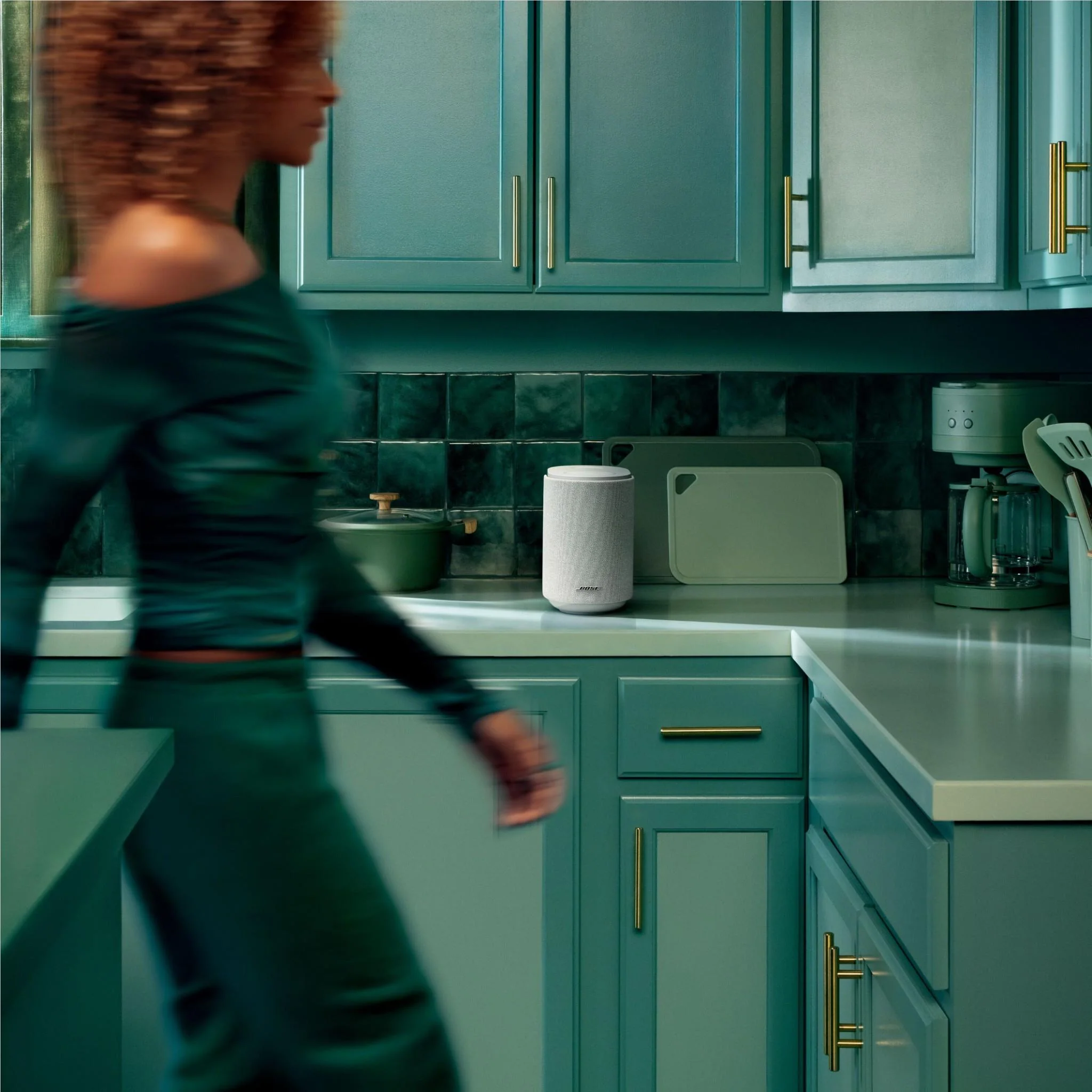 Bose Lifestyle Ultra Speaker (White Smoke) - Image 8