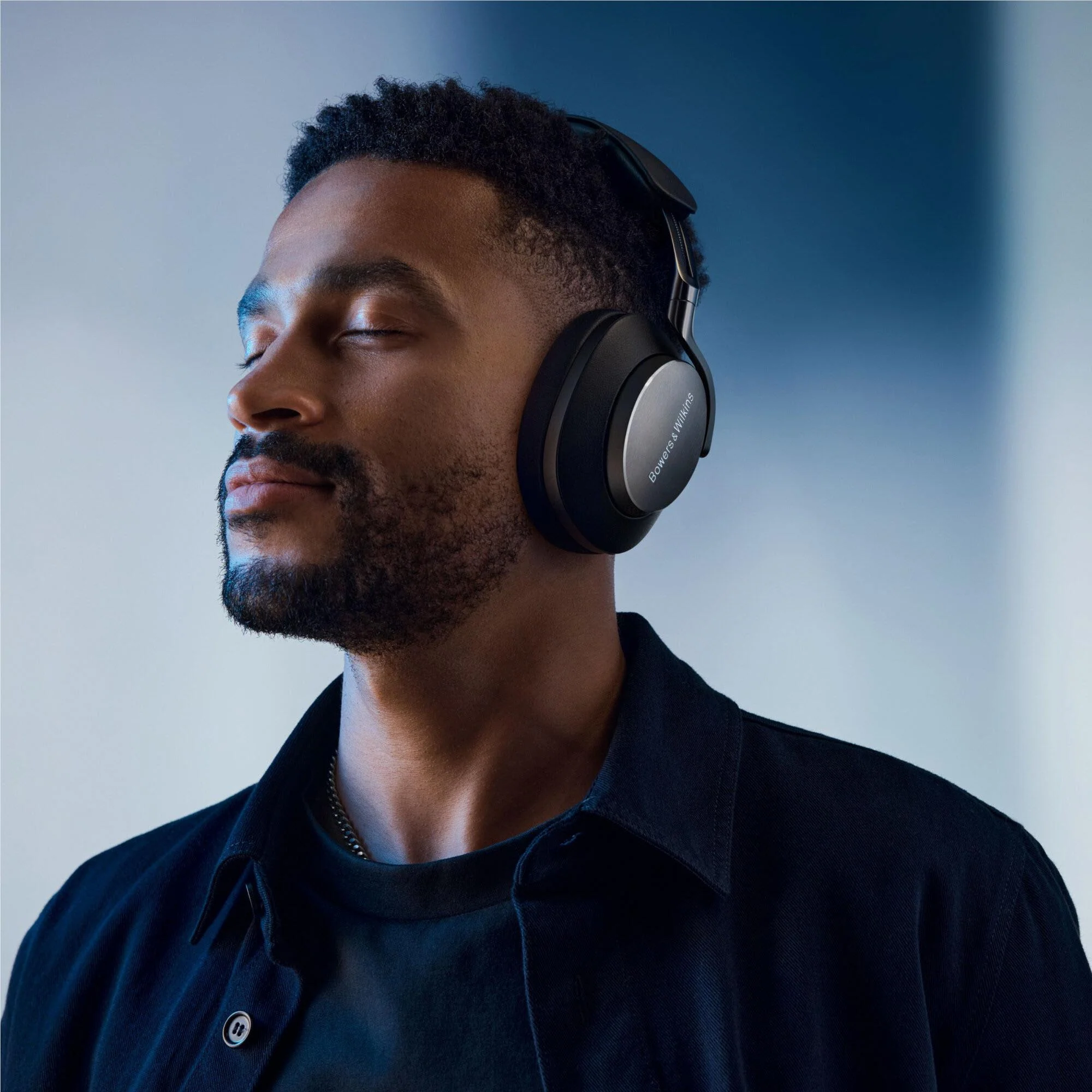 Bowers & Wilkins PX8 Noise-Cancelling Wireless Over-Ear Headphones (Black) - Image 12