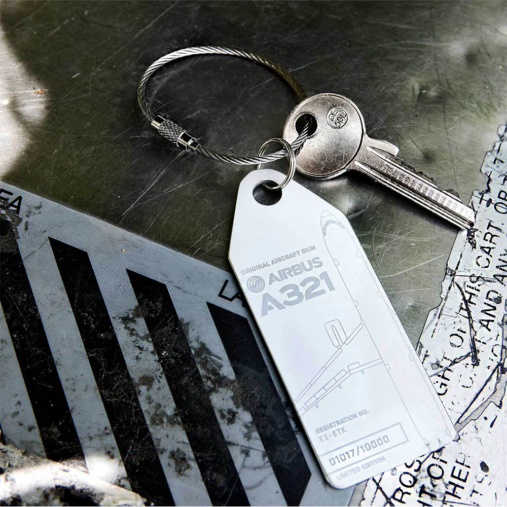 Boyle Aviationtag Keychain Airbus A321 MetroJet Tag 14.5cm (White) - Image 3