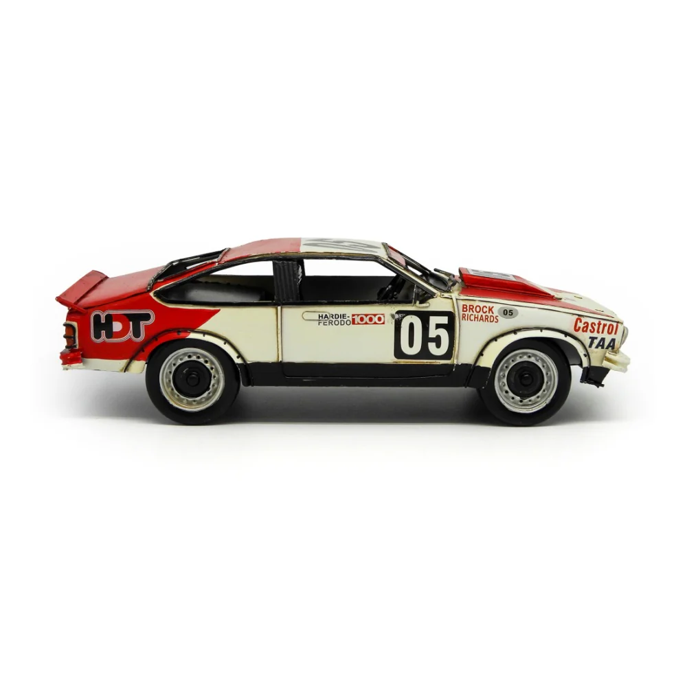 Boyle Metal Ornament Figurine 1978 Torana Bathurst Car 27x8cm (Red) - Image 2