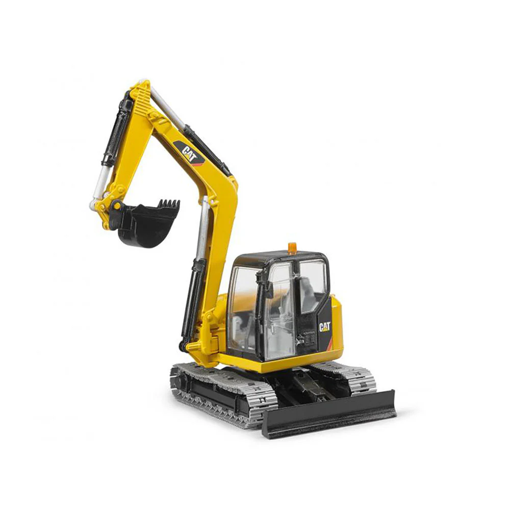 Bruder Licensed 1:16Ā Scale Caterpillar Mini Excavator With Genuine Chain Links Tracked Chassis - Image 2