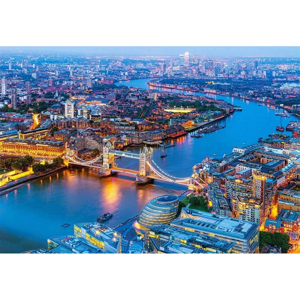 Castorland 1000-Pieces Aerial View of London Puzzle - Image 2