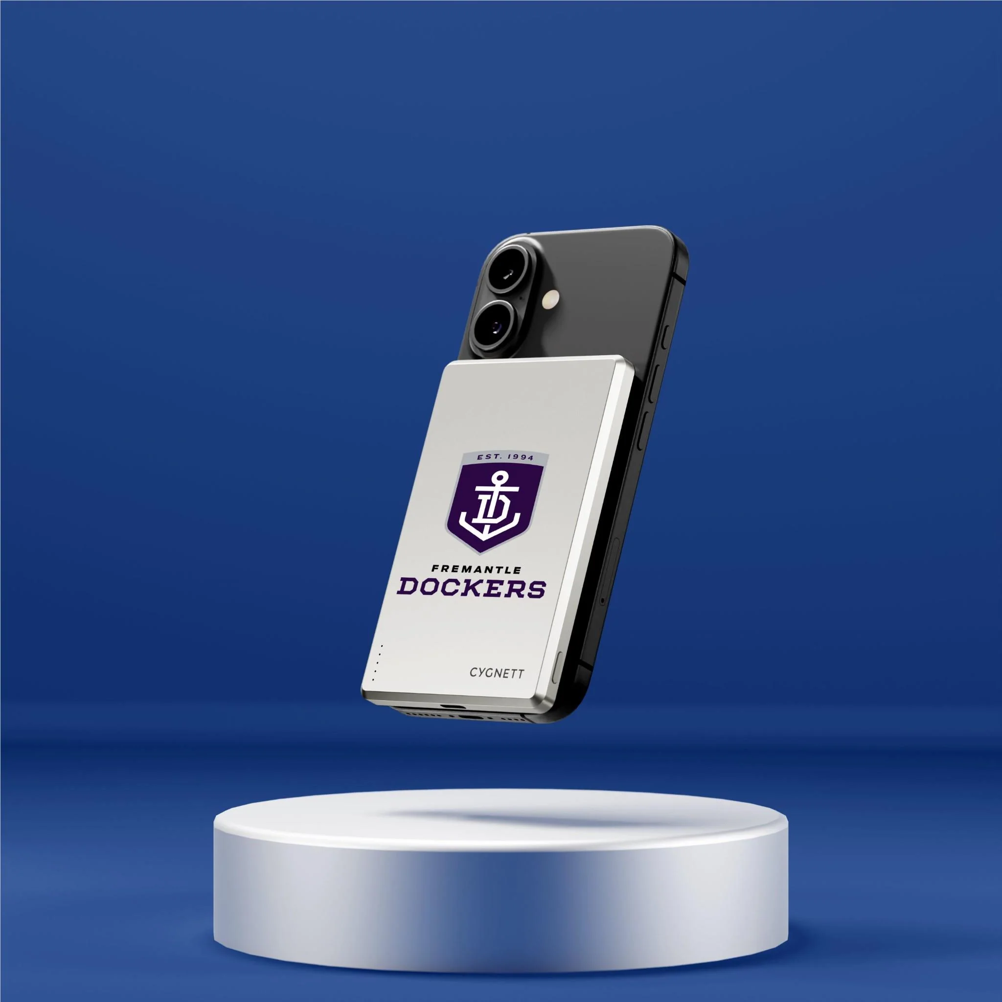 Cygnett AFL Magnetic Wireless 5K Power Bank (Fremantle Dockers) - Image 7