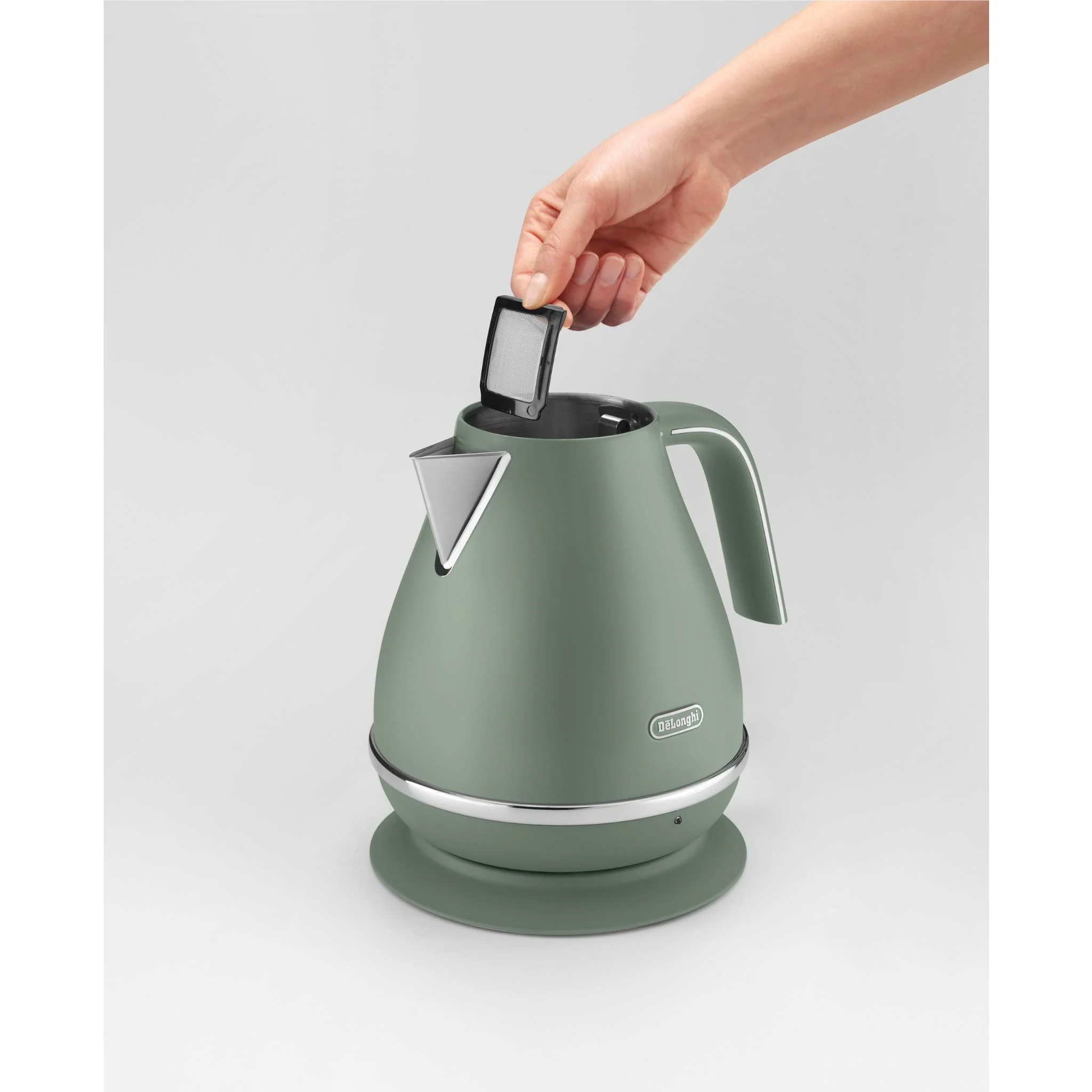 De'Longhi KBOC2001BK Icona Capitals 1.7L Kettle (Copenhagen Green) - Image 5