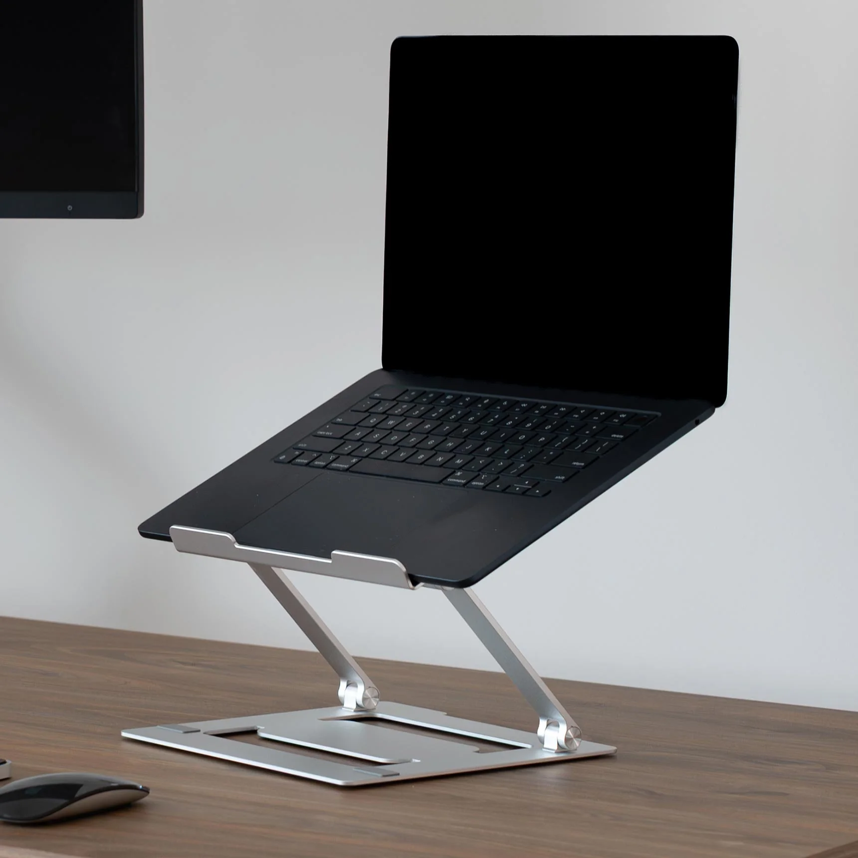 Desky Adjustable Laptop Stand Riser - Silver - Image 4