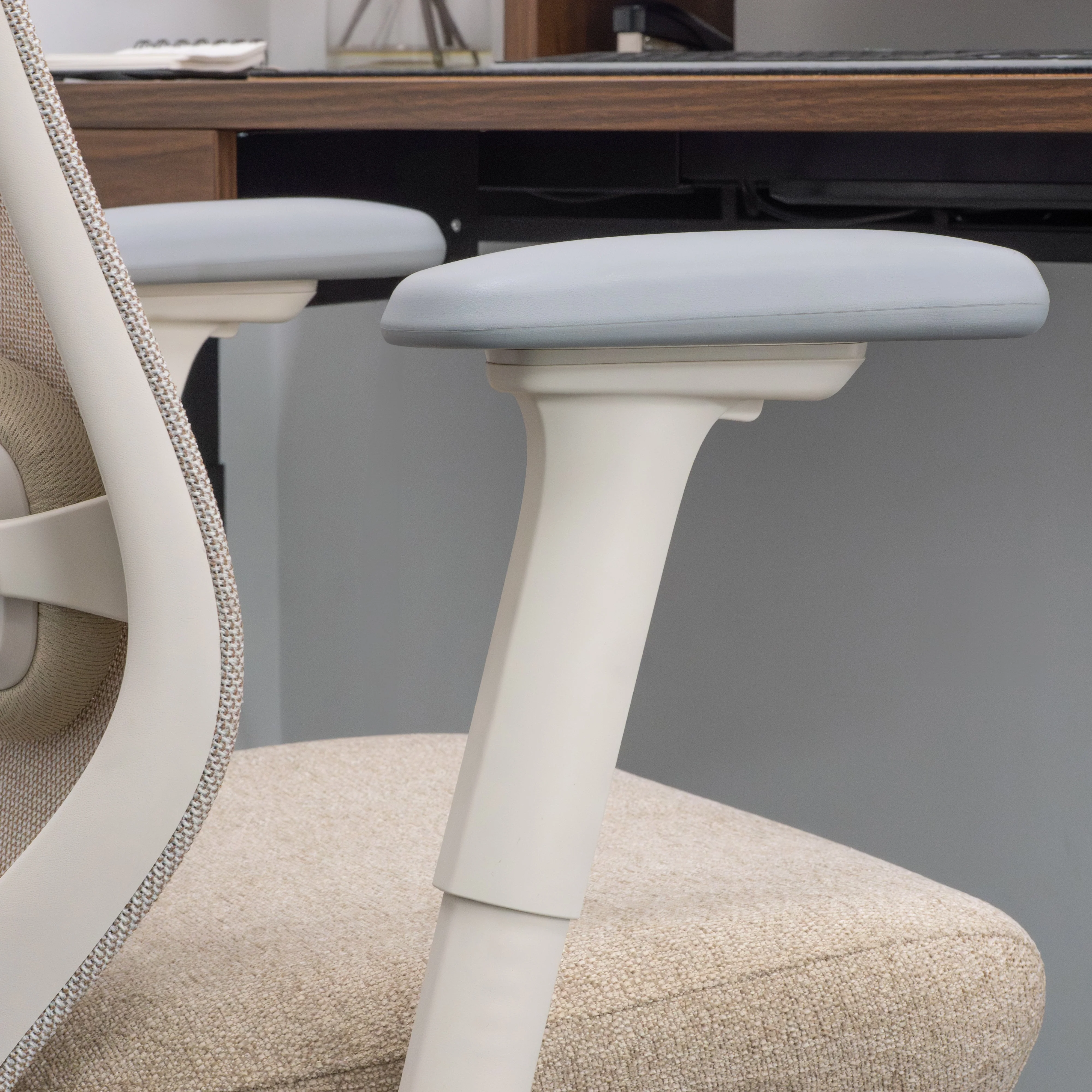 Desky CoilFlex Ergonomic Office Chair - Peach / Headrest - Image 8