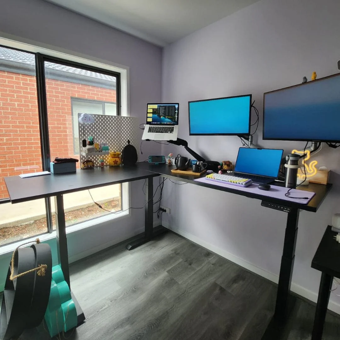 Desky Eco L-Shape Melamine Sit Stand Desk 150 x 155 cm Black Top and Space Grey Leg - Image 2