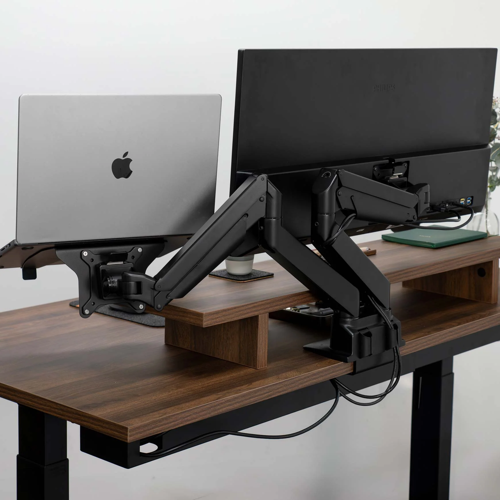 Desky Universal Laptop Mount - White - Image 5