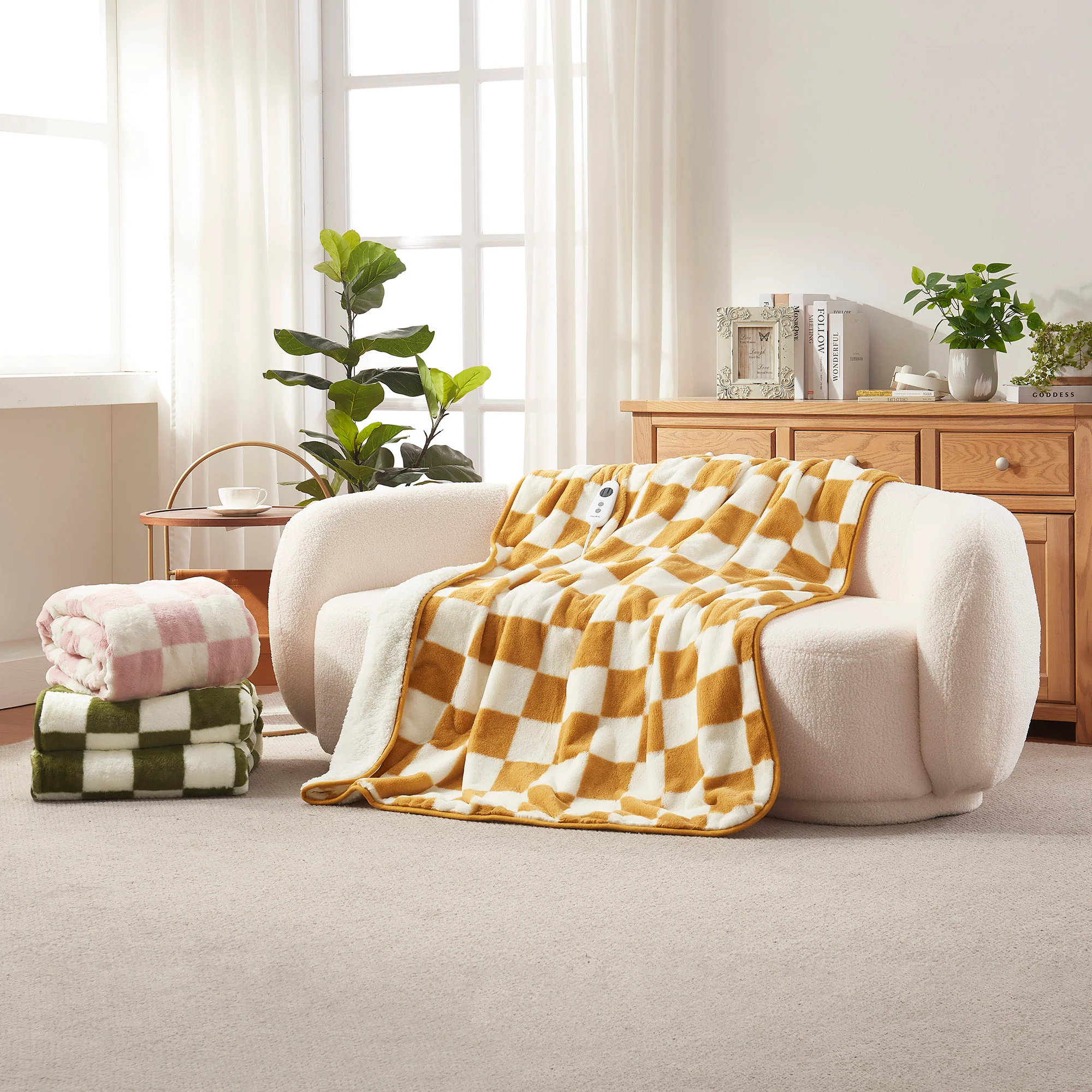 Dreamaker Checkered Plush Electric Heated Throw Blanket [130x160cm] (Olive/Cream) - Image 9