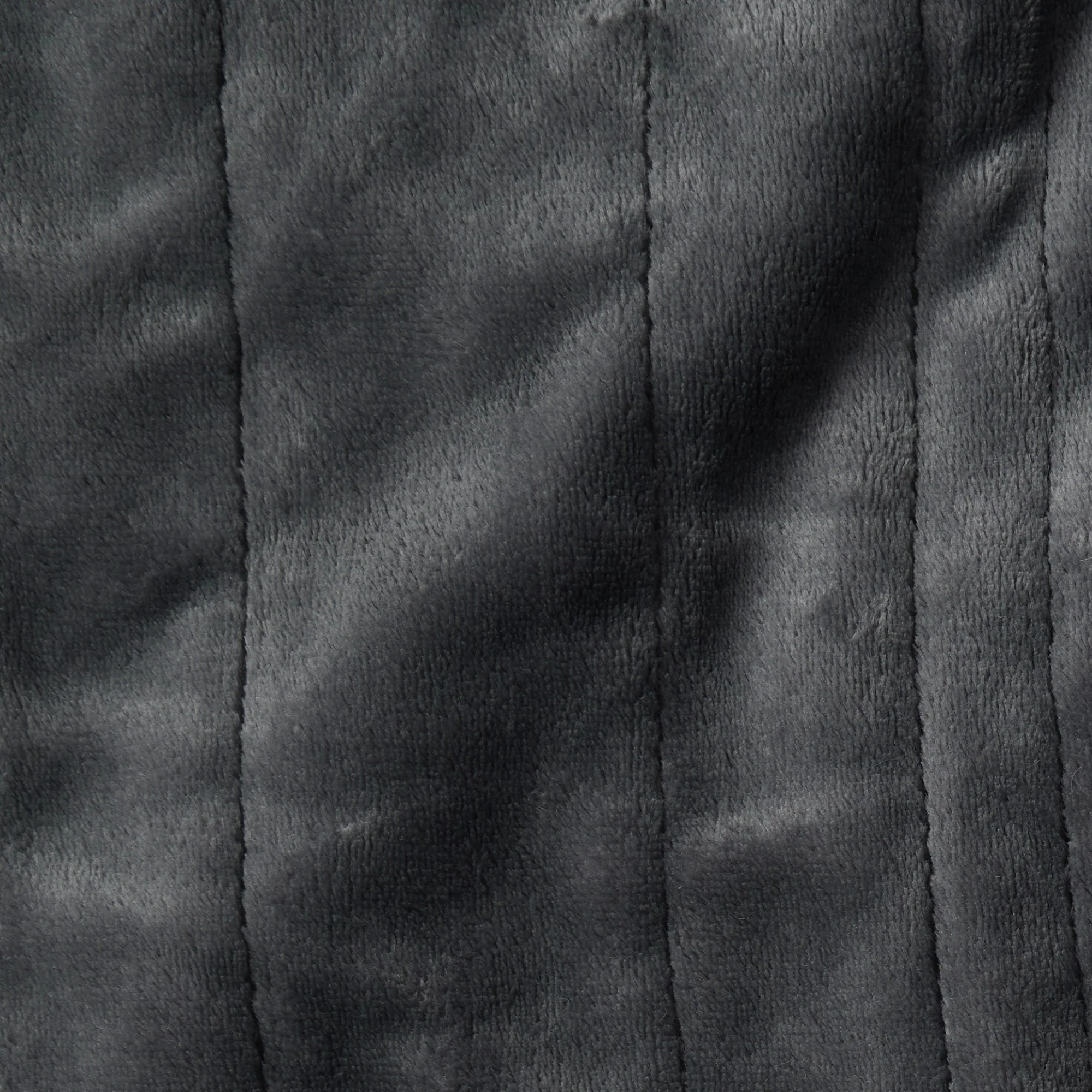 Dreamaker Cirra Chunky Embossed Fleece Heated Throw [180x200cm] (Charcoal) - Image 5