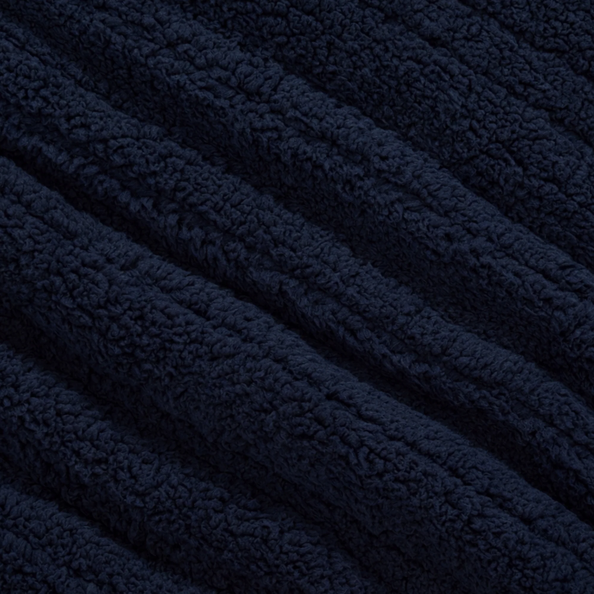 Dreamaker Eve Reversible Sherpa and Coral Fleece Heated Throw [130x160cm] (Midnight Blue/Sky) - Image 4
