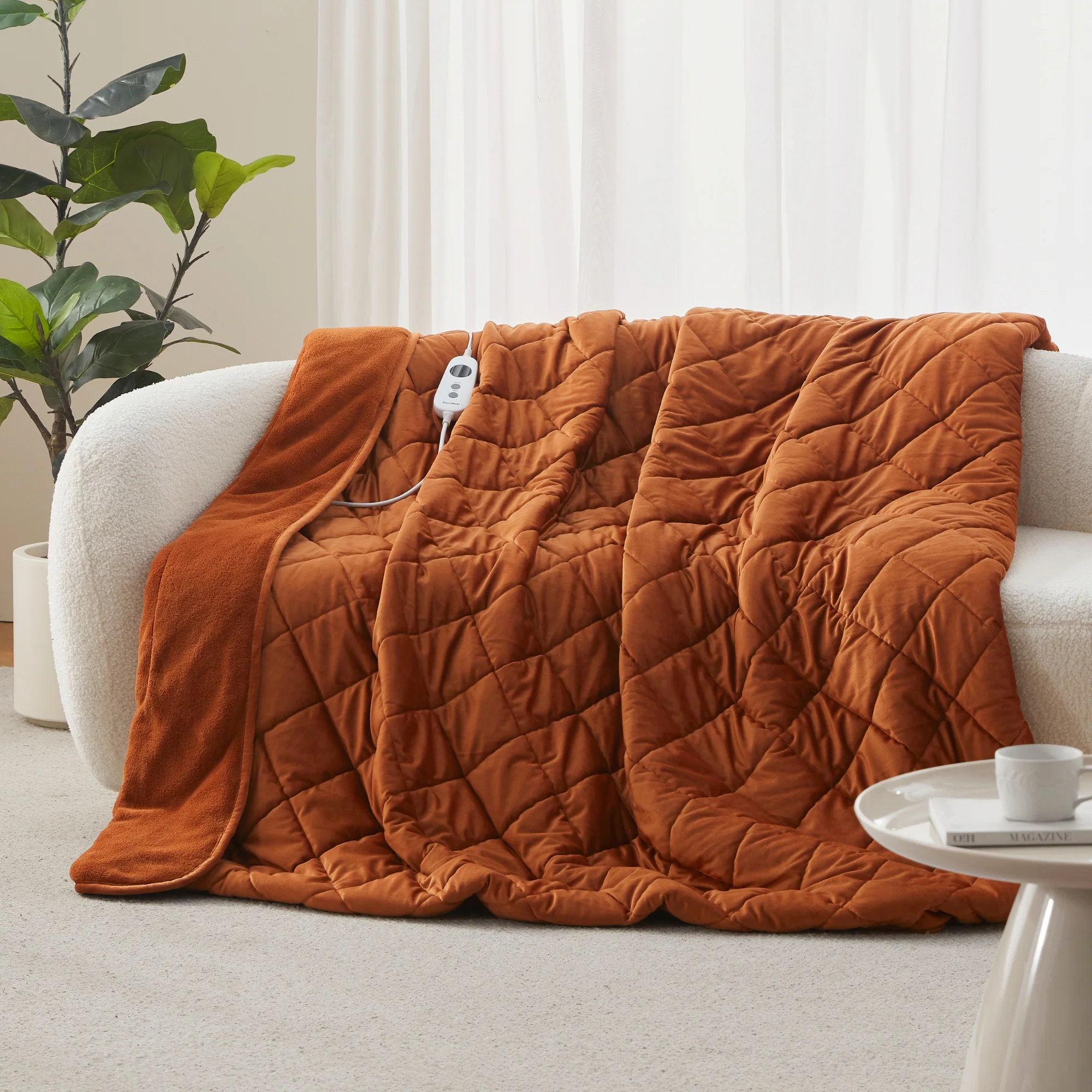 Dreamaker Haven Velvet Heated Throw [180x200cm] (Rust) - Image 2