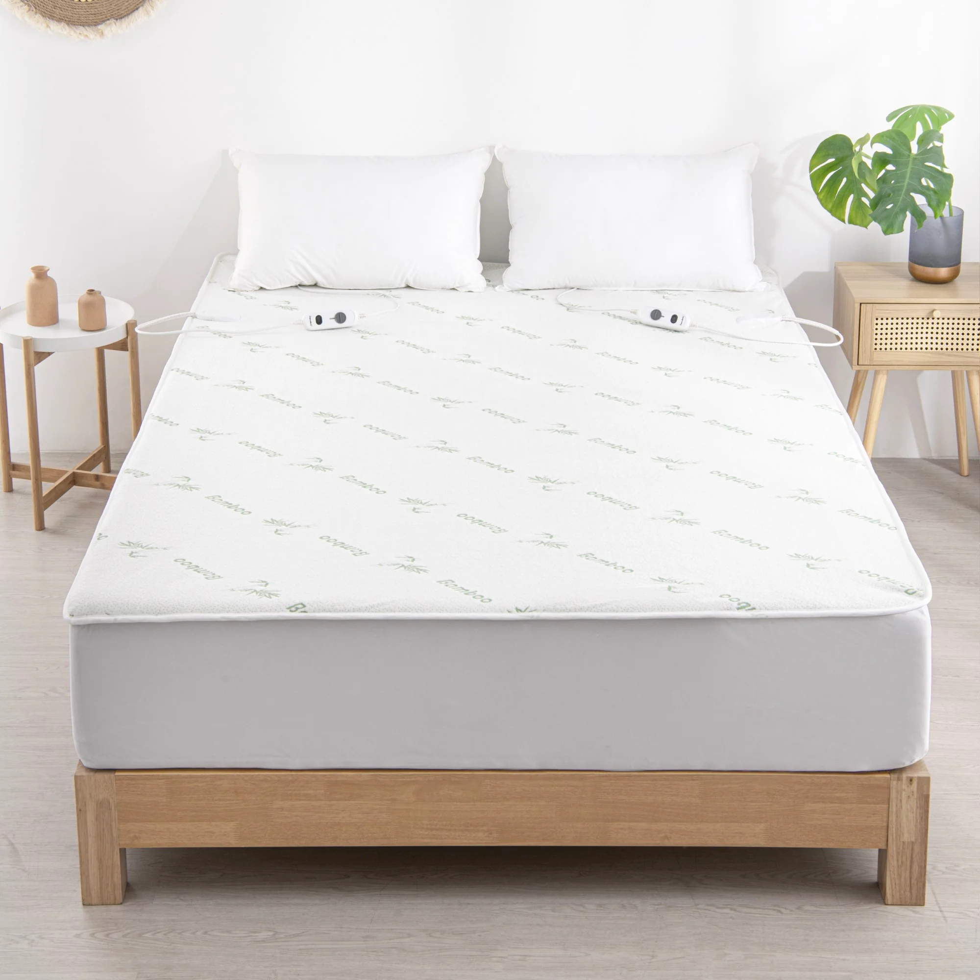 Dreamaker Waterproof Bamboo Electric Blanket [King] - Image 2