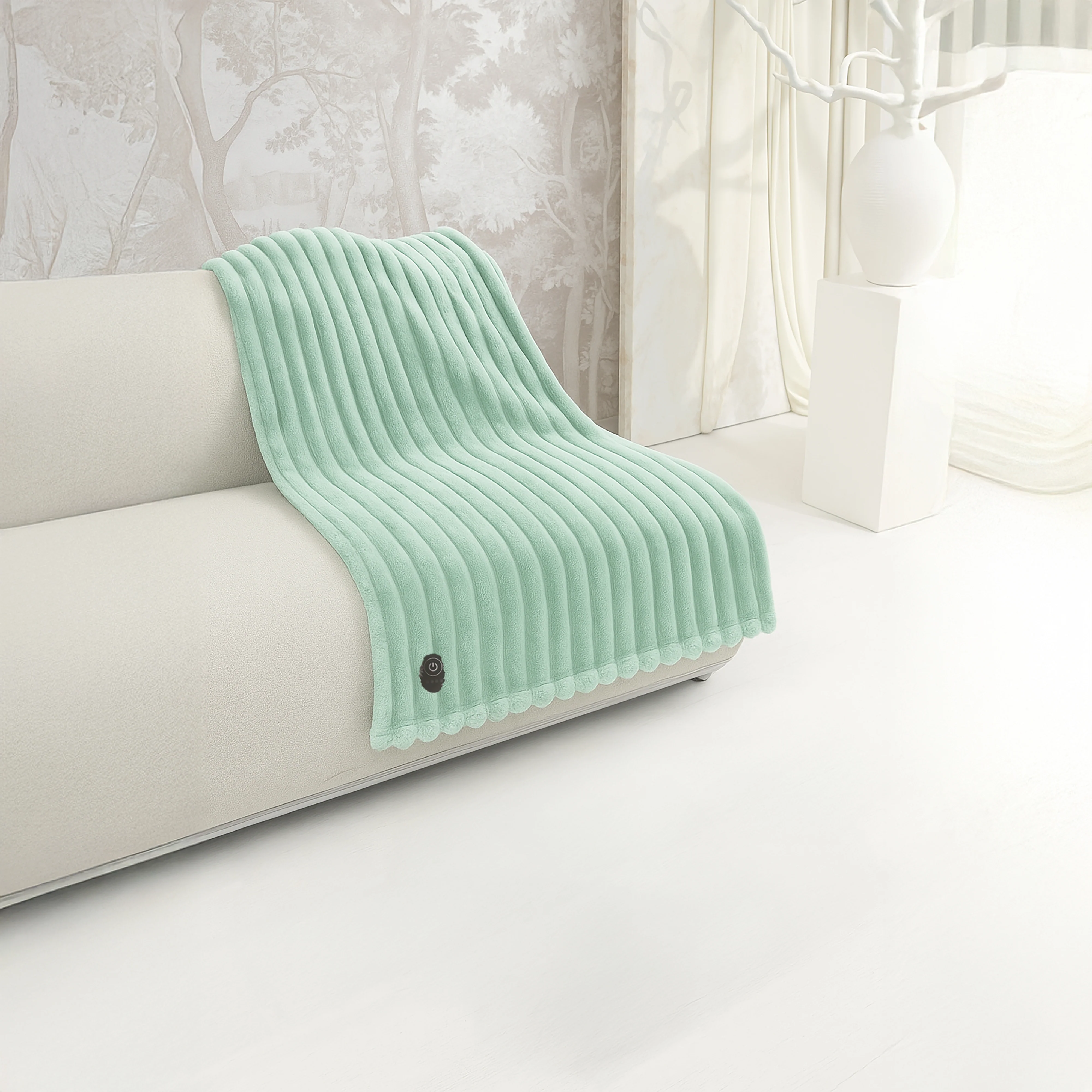 ELLE Heated Throw Blanket (Glacier) - Image 4