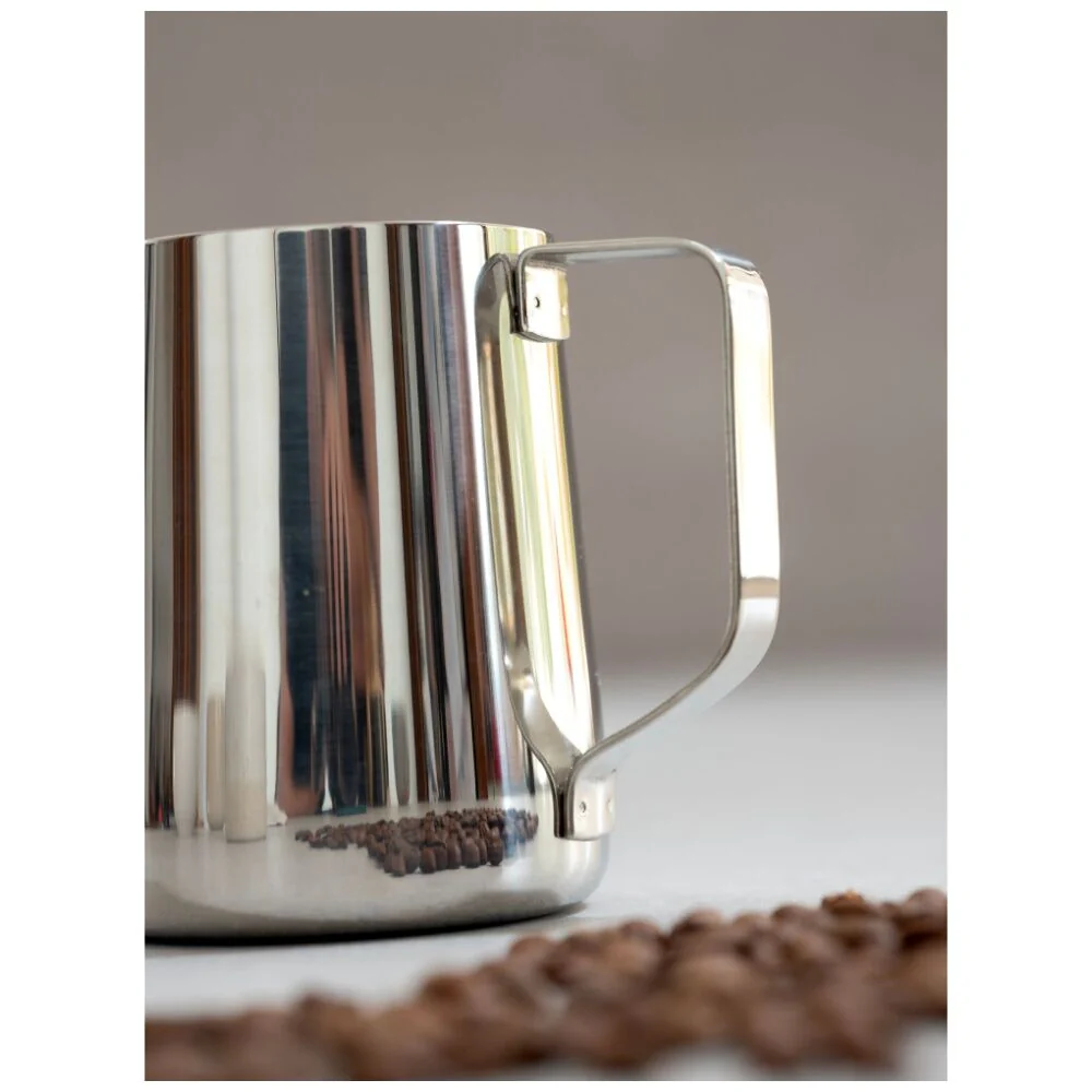 Euroline Stainless Steel Milk Jug for Frothing Coffee Making Accessory 600ml - Image 4
