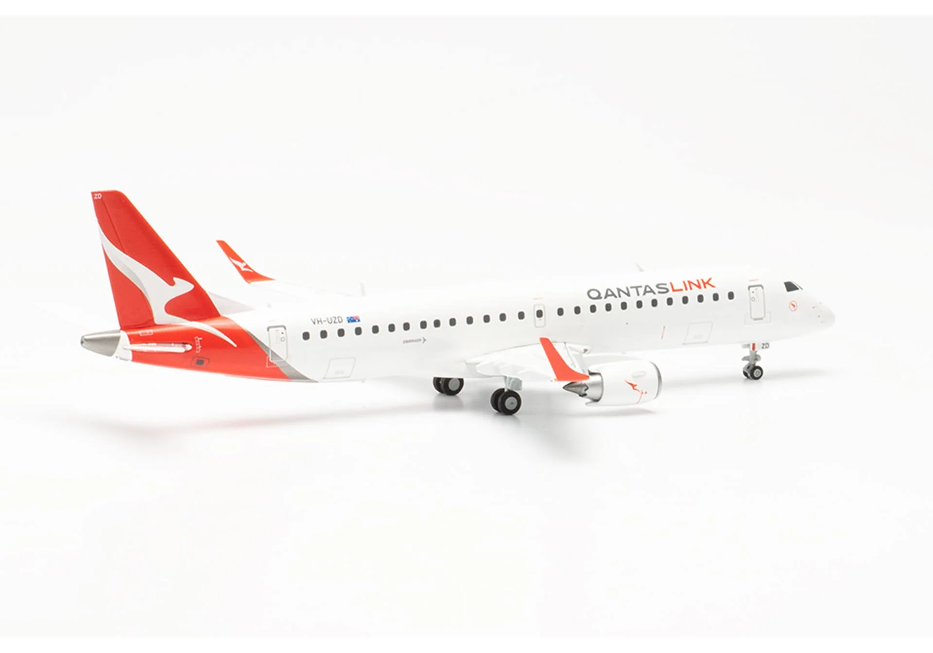 Herpa 1/200 QANTASLink Embraer E190 VH-UZD - Image 4