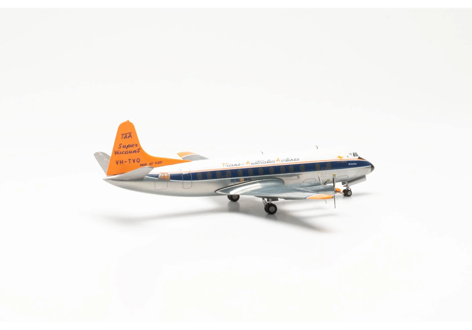 Herpa 1/200 TAA Trans Australian Airlines Vickers Viscount 800 - Image 4