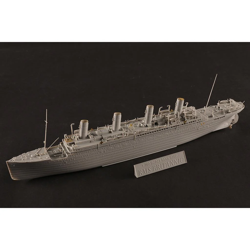 Hobby Boss 1/700 Britanic Plastic Model Kit - Image 7