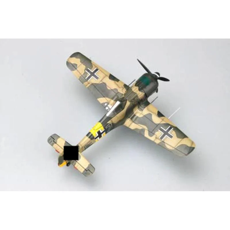 Hobby Boss 1/72 Fw190A-6 Plastic Model Kit - Image 3
