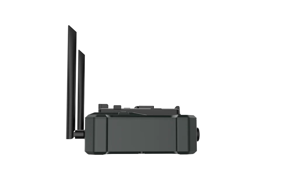 Hollyland Solidcom C1 Pro Wireless Intercom System With Hub - 8S [8 Headsets] - Image 5