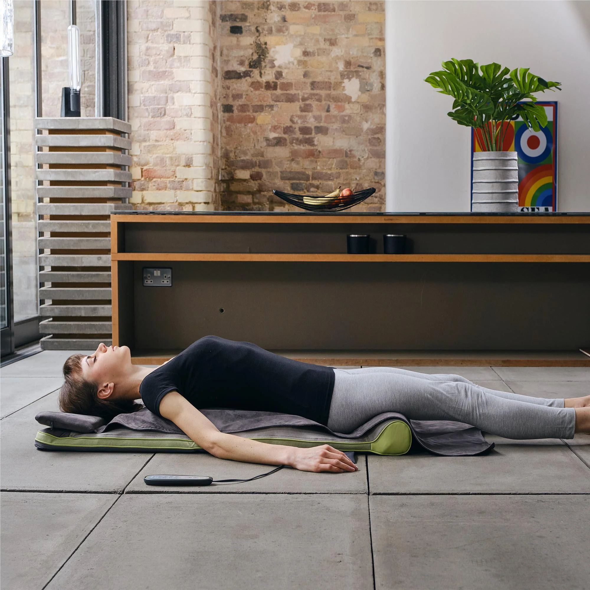 Homedics Stretch + The Back Stretching Mat inspired by Yoga - Image 8