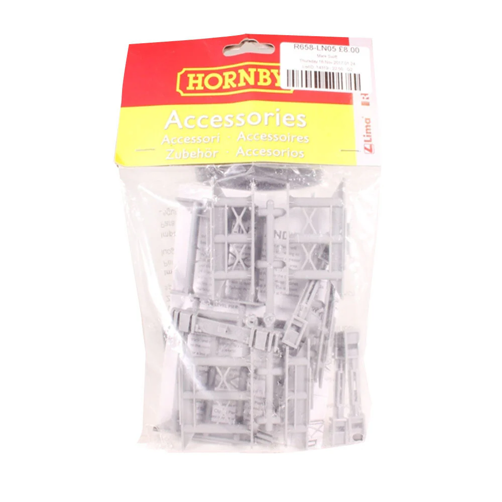Hornby OO Inclined Piers 7 - Image 4