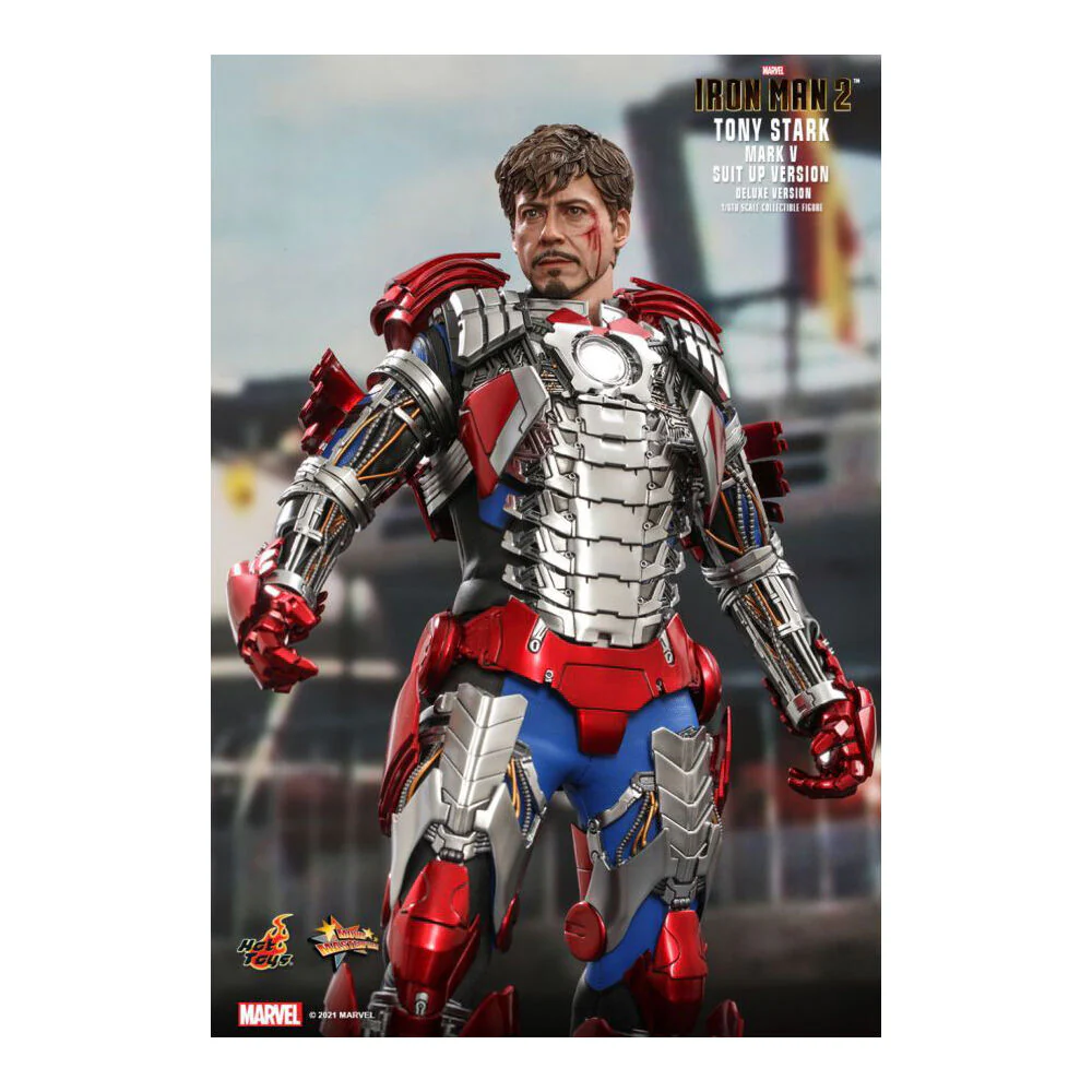 Iron Man 2 Tony Stark Mark V Suit Up Deluxe 1:6 Scale Collectable - Image 3