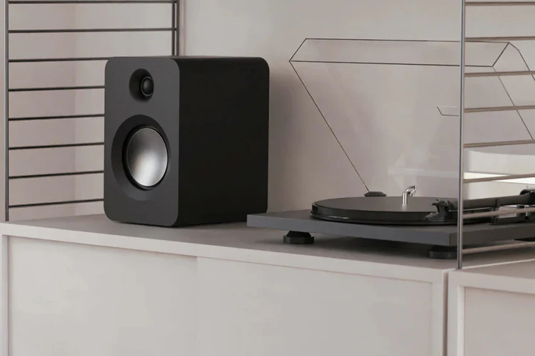 Kanto REN 200W Powered Speakers Bluetooth Pair (Matte Black) - Image 4