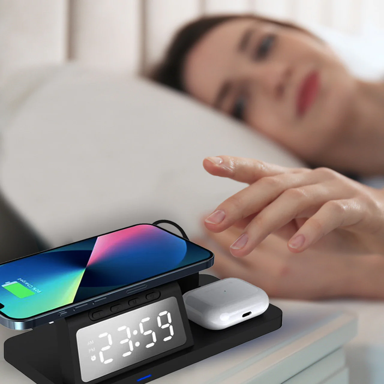 Laser 3-in-1 Wireless Charging Station with Alarm Clock (Black) - Image 4