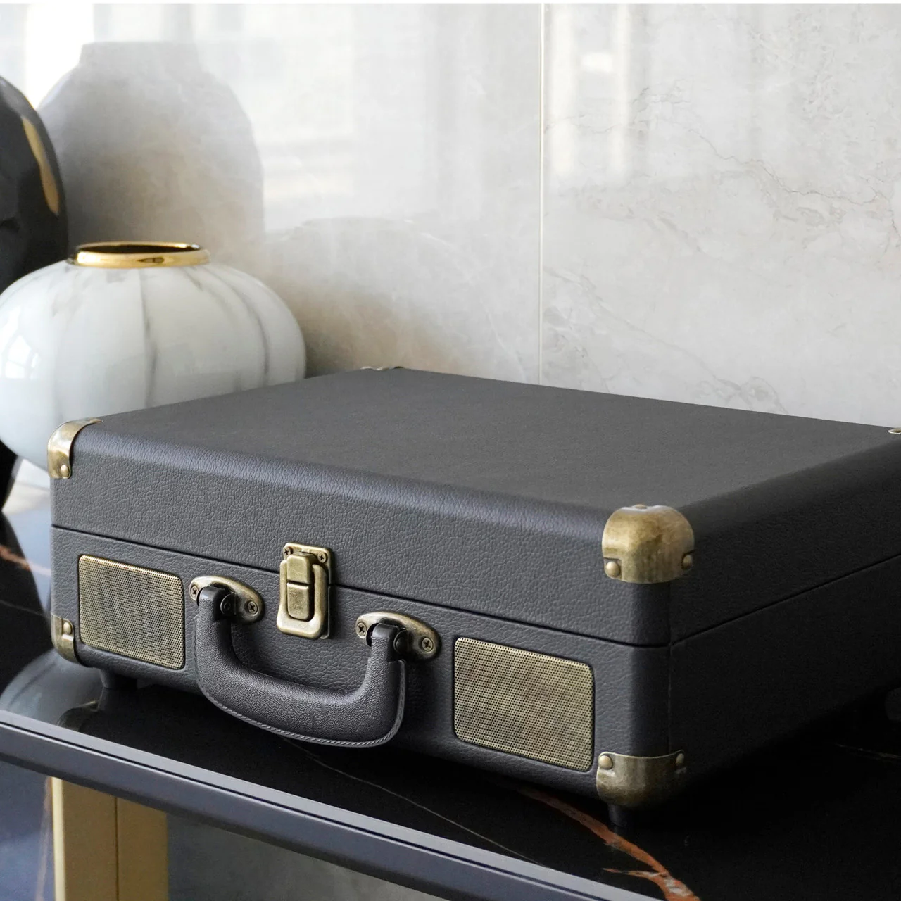 Laser Bluetooth Suitcase Turntable with Speaker - Image 3