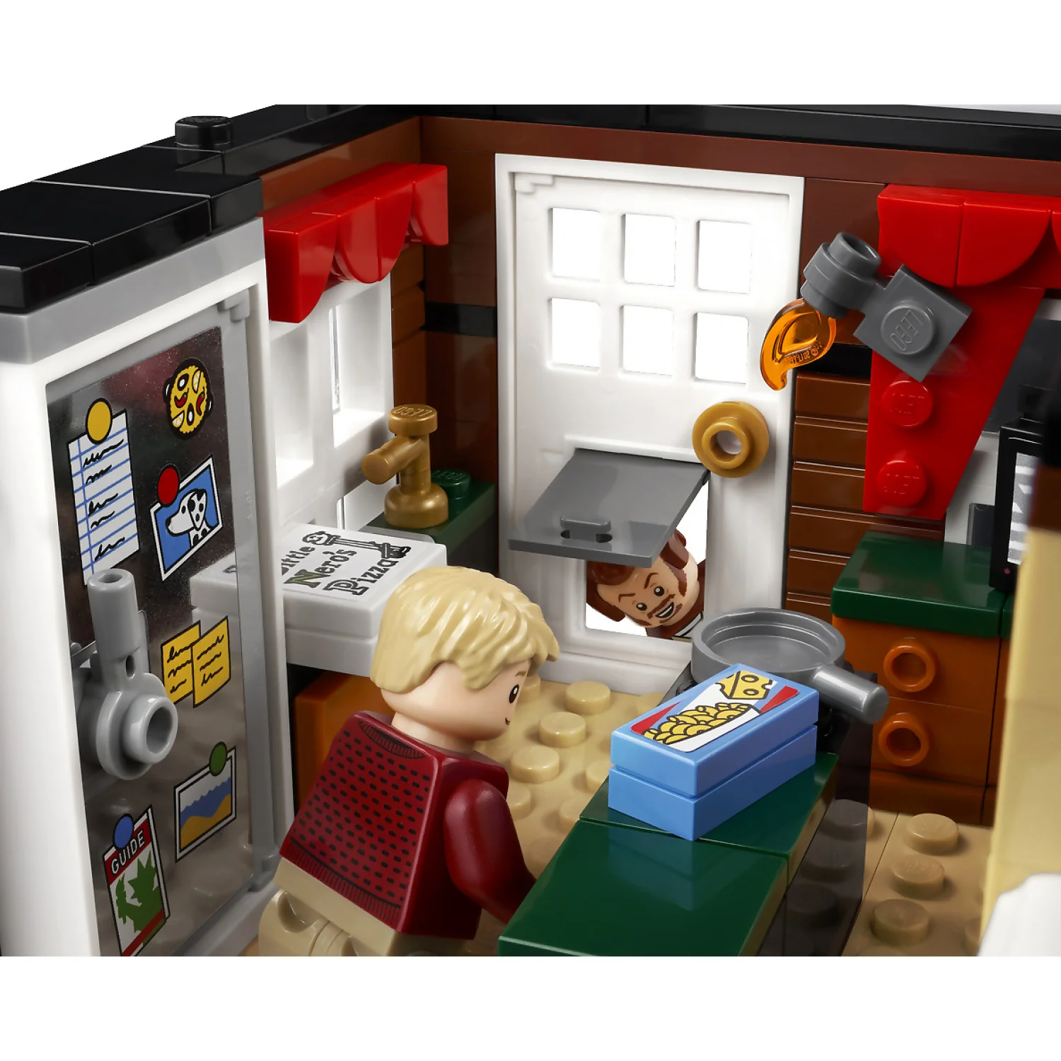 LEGO 21330 Home Alone - Ideas - Image 4