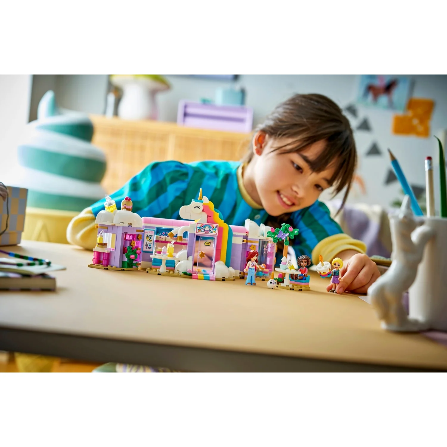 LEGO 42684 Unicorn Dream Cafe - Friends - Image 8
