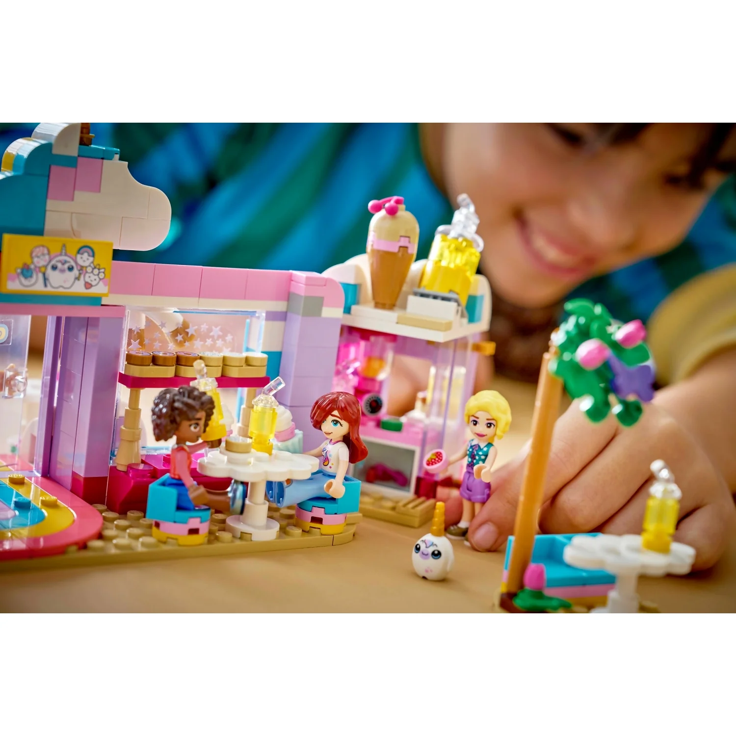 LEGO 42684 Unicorn Dream Cafe - Friends - Image 9