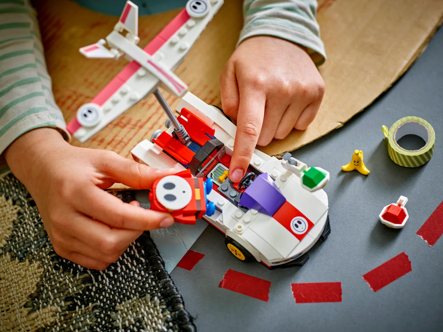 LEGO 72045 Mario Kart: Shy Guy and P-Wing - Super Mario - Image 8