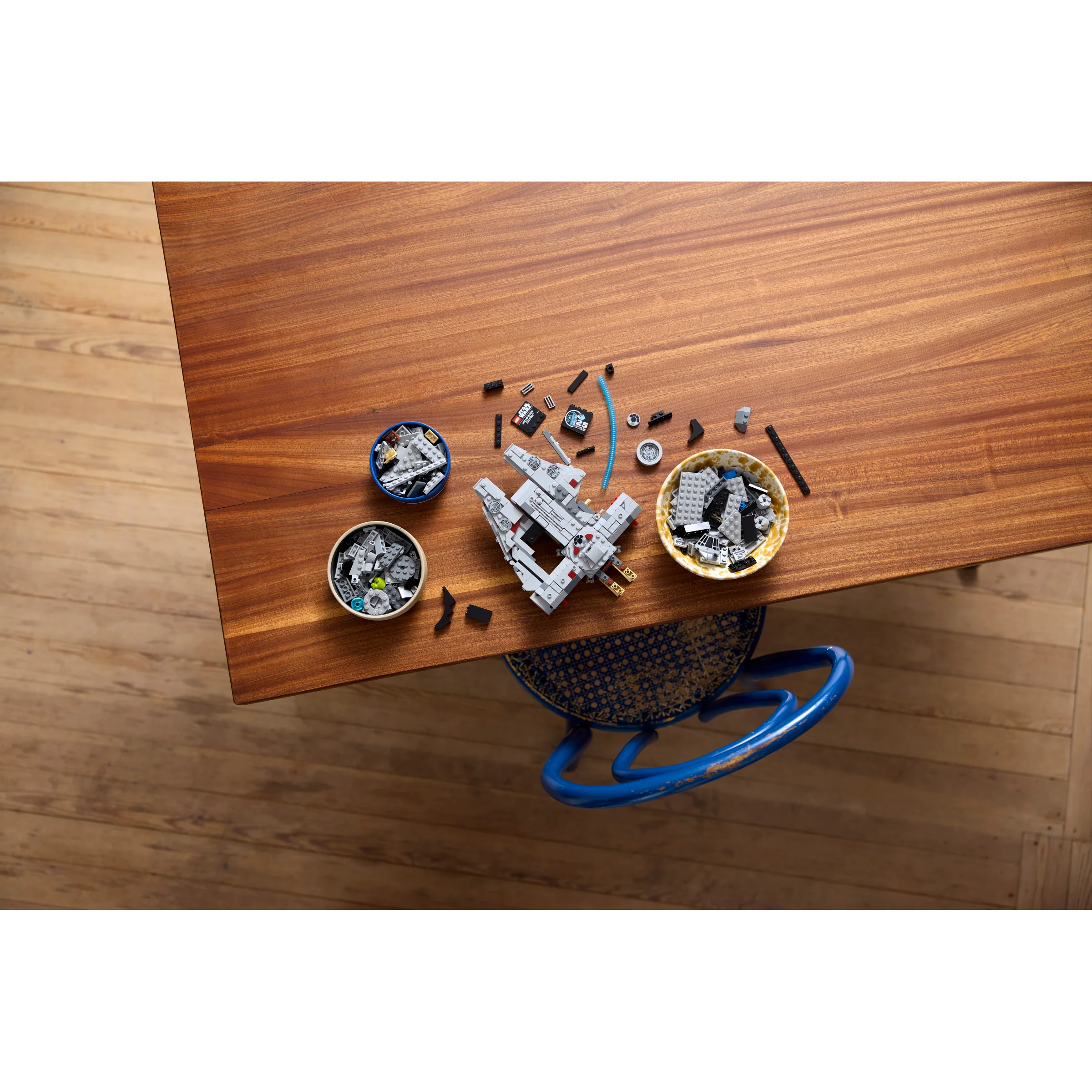 LEGO 75375 Millennium Falcon™ - Star Wars - Image 6