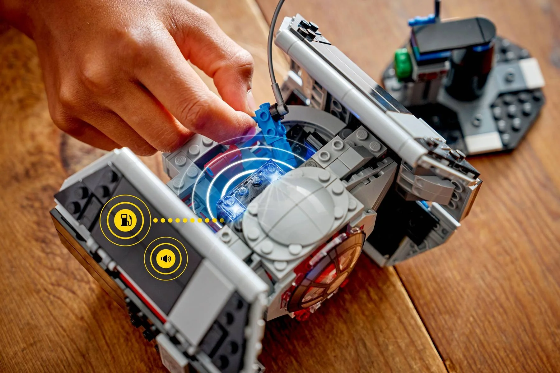 LEGO 75421 SMART Play: Darth Vader's TIE Fighter - Star Wars - Image 6