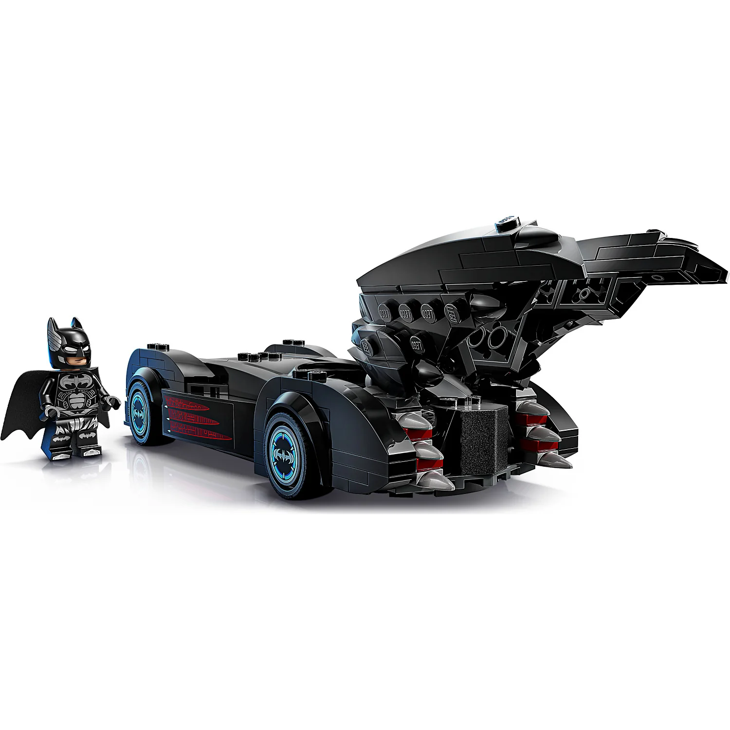 LEGO 76333 Batman and Robin Batmobile - DC Super Heroes - Image 3