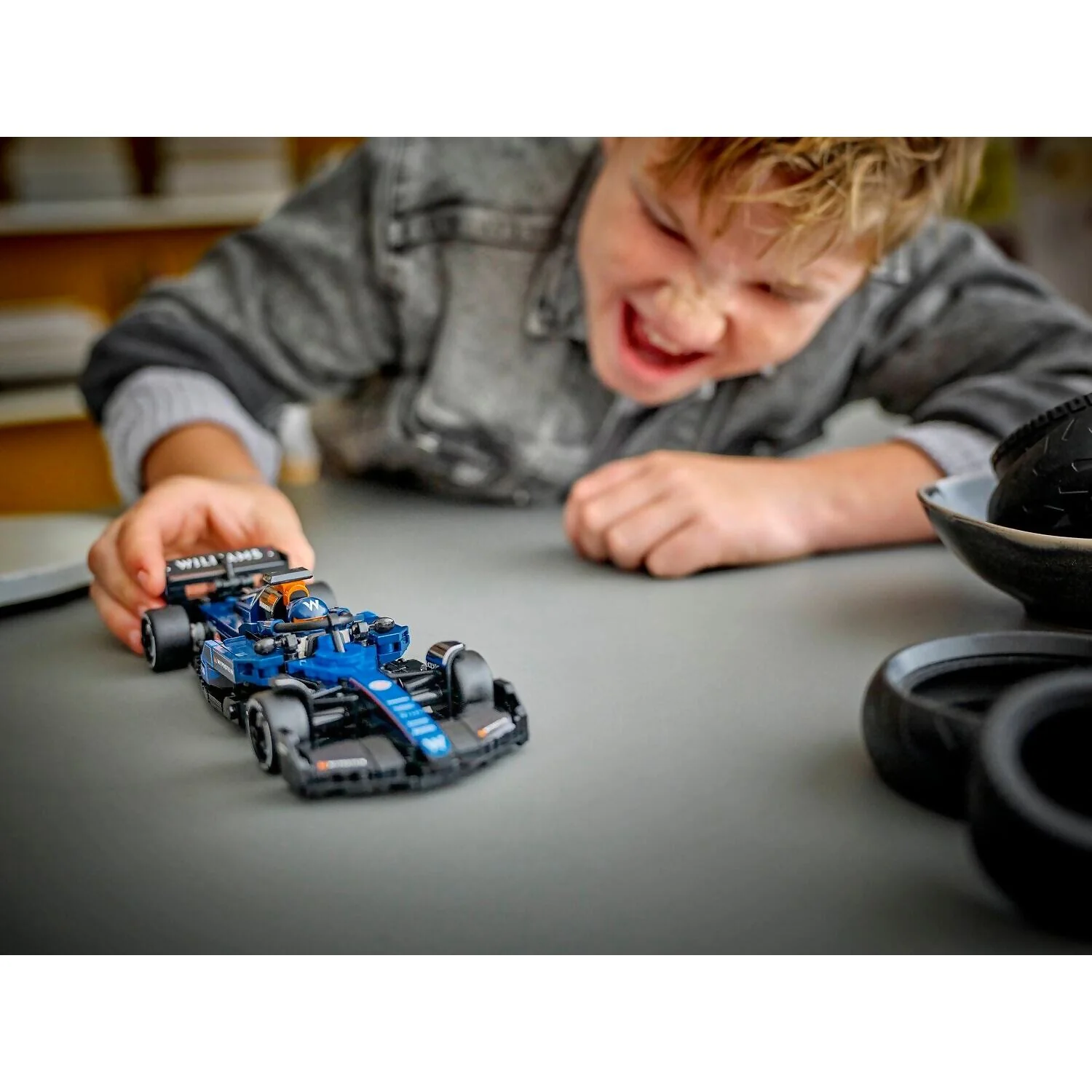 LEGO 77249 Williams Racing FW46 F1® Race Car - Speed Champions - Image 8