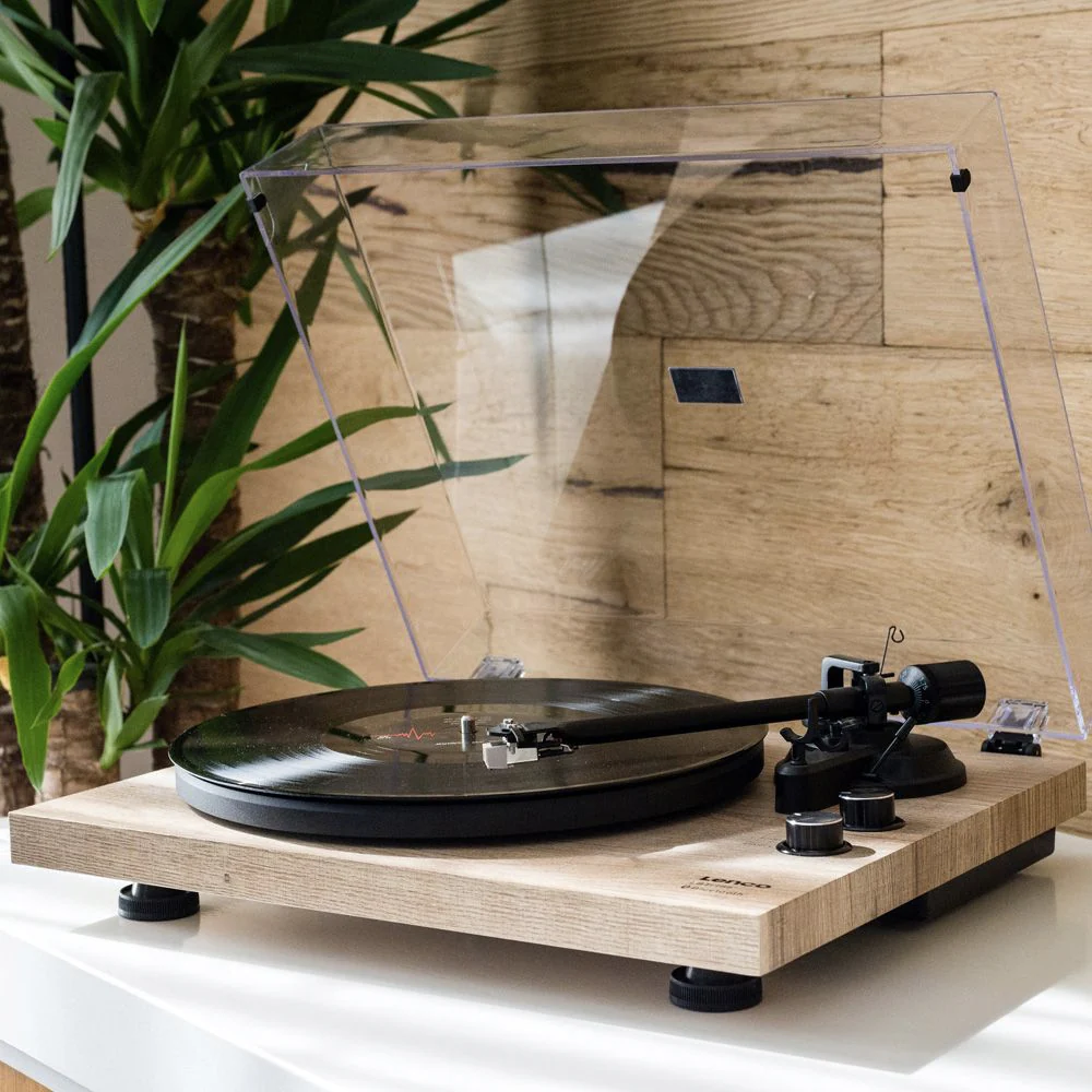 Lenco 42cm Turntable with Bluetooth Connectivity (Pine) - Image 2