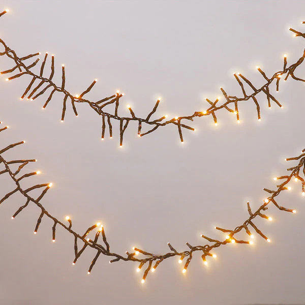 Lexi Lighting 500 LED Connectable Cluster Christmas Lights Warm White - Image 2
